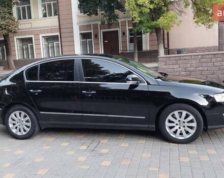 Черный Фольксваген Пассат, объемом двигателя 0 л и пробегом 186 тыс. км за 7777 $, фото 4 на Automoto.ua