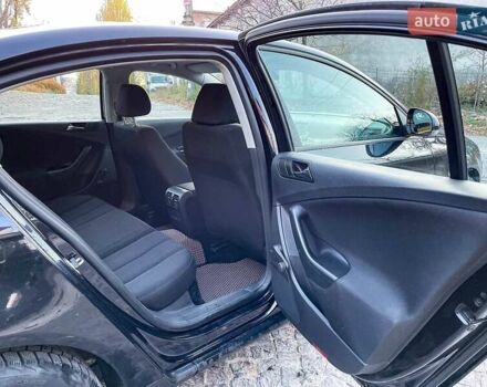 Черный Фольксваген Пассат, объемом двигателя 1.6 л и пробегом 270 тыс. км за 6000 $, фото 7 на Automoto.ua