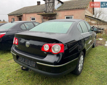 Чорний Фольксваген Пассат, об'ємом двигуна 1.6 л та пробігом 208 тис. км за 6490 $, фото 5 на Automoto.ua