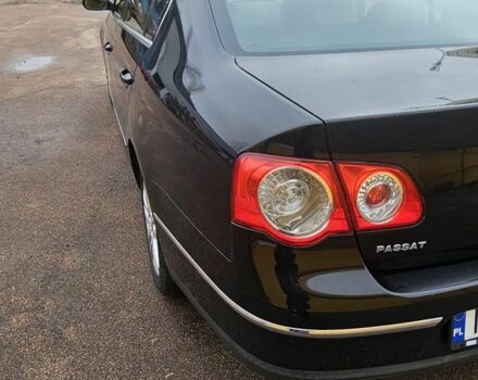 Черный Фольксваген Пассат, объемом двигателя 2 л и пробегом 340 тыс. км за 2857 $, фото 14 на Automoto.ua
