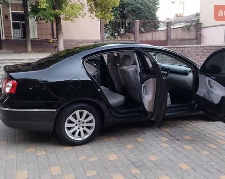 Черный Фольксваген Пассат, объемом двигателя 0 л и пробегом 186 тыс. км за 7777 $, фото 48 на Automoto.ua