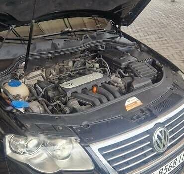 Чорний Фольксваген Пассат, об'ємом двигуна 2 л та пробігом 269 тис. км за 6500 $, фото 3 на Automoto.ua