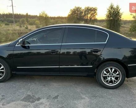 Фольксваген Пассат 2007 в Ахтырке на Automoto.ua Черный Фольксваген Пассат, объемом двигателя 1.97 л и пробегом 254 тыс. км за 6300 $, фото 4 на Automoto.ua