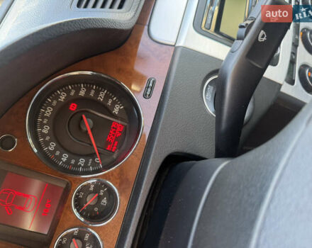 Черный Фольксваген Пассат, объемом двигателя 1.98 л и пробегом 354 тыс. км за 6200 $, фото 9 на Automoto.ua