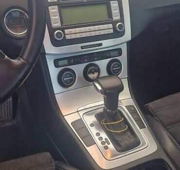 Чорний Фольксваген Пассат, об'ємом двигуна 2 л та пробігом 269 тис. км за 6500 $, фото 4 на Automoto.ua