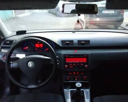 Черный Фольксваген Пассат, объемом двигателя 1.98 л и пробегом 320 тыс. км за 5200 $, фото 7 на Automoto.ua