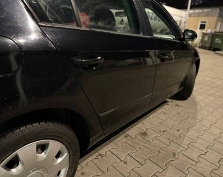 Чорний Фольксваген Пассат, об'ємом двигуна 1.9 л та пробігом 300 тис. км за 2900 $, фото 10 на Automoto.ua