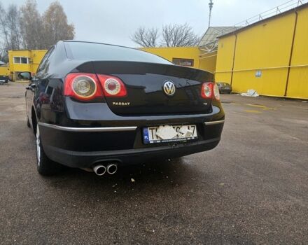 Черный Фольксваген Пассат, объемом двигателя 2 л и пробегом 340 тыс. км за 2857 $, фото 4 на Automoto.ua