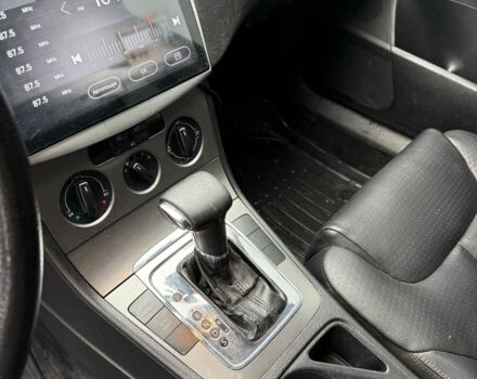 Черный Фольксваген Пассат, объемом двигателя 2 л и пробегом 200 тыс. км за 3199 $, фото 11 на Automoto.ua