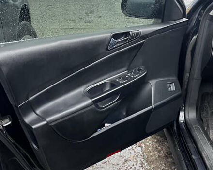 Черный Фольксваген Пассат, объемом двигателя 1.98 л и пробегом 350 тыс. км за 6000 $, фото 5 на Automoto.ua