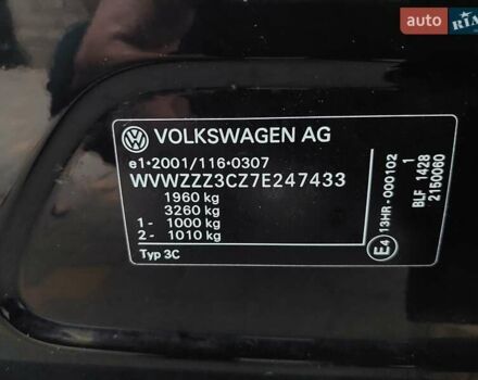 Черный Фольксваген Пассат, объемом двигателя 0 л и пробегом 186 тыс. км за 7777 $, фото 25 на Automoto.ua