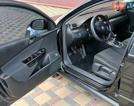 Фольксваген Пассат 2008 в Гайсине на Automoto.ua Черный Фольксваген Пассат, объемом двигателя 1.79 л и пробегом 206 тыс. км за 6250 $, фото 12 на Automoto.ua