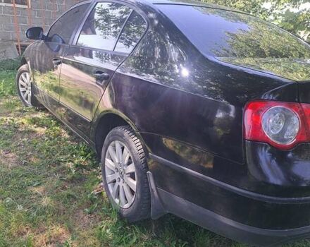 Черный Фольксваген Пассат, объемом двигателя 2 л и пробегом 197 тыс. км за 6900 $, фото 8 на Automoto.ua