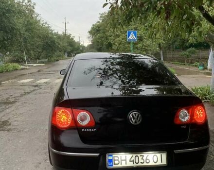 Черный Фольксваген Пассат, объемом двигателя 1.8 л и пробегом 155 тыс. км за 7000 $, фото 4 на Automoto.ua