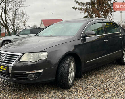 Чорний Фольксваген Пассат, об'ємом двигуна 1.8 л та пробігом 290 тис. км за 6999 $, фото 2 на Automoto.ua