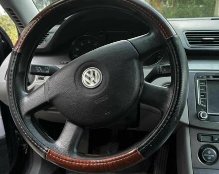 Чорний Фольксваген Пассат, об'ємом двигуна 1.8 л та пробігом 218 тис. км за 6500 $, фото 6 на Automoto.ua