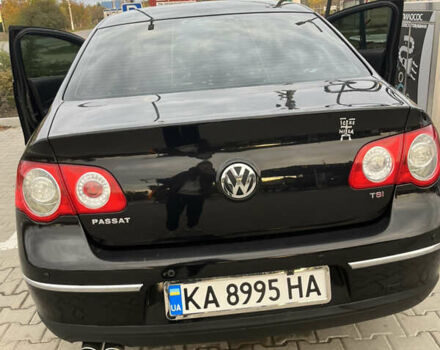 Черный Фольксваген Пассат, объемом двигателя 1.8 л и пробегом 287 тыс. км за 6500 $, фото 12 на Automoto.ua