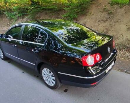 Черный Фольксваген Пассат, объемом двигателя 1.8 л и пробегом 202 тыс. км за 6500 $, фото 7 на Automoto.ua