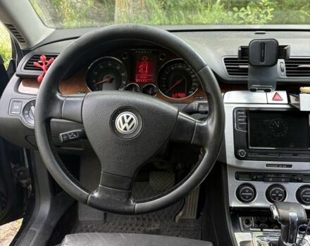 Чорний Фольксваген Пассат, об'ємом двигуна 3.2 л та пробігом 217 тис. км за 4500 $, фото 6 на Automoto.ua