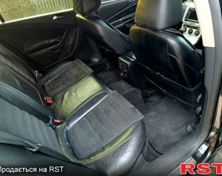Черный Фольксваген Пассат, объемом двигателя 1.8 л и пробегом 270 тыс. км за 5200 $, фото 9 на Automoto.ua