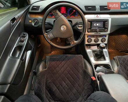 Черный Фольксваген Пассат, объемом двигателя 1.98 л и пробегом 228 тыс. км за 7500 $, фото 15 на Automoto.ua