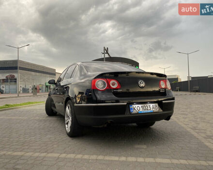 Черный Фольксваген Пассат, объемом двигателя 1.98 л и пробегом 228 тыс. км за 7500 $, фото 4 на Automoto.ua