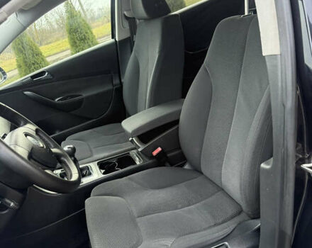 Черный Фольксваген Пассат, объемом двигателя 1.6 л и пробегом 219 тыс. км за 6800 $, фото 14 на Automoto.ua