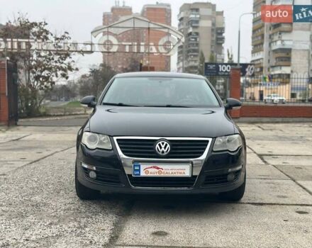Чорний Фольксваген Пассат, об'ємом двигуна 1.8 л та пробігом 278 тис. км за 6800 $, фото 5 на Automoto.ua