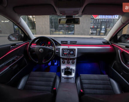 Черный Фольксваген Пассат, объемом двигателя 1.8 л и пробегом 264 тыс. км за 7800 $, фото 2 на Automoto.ua