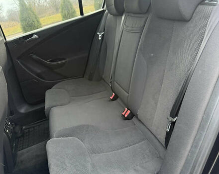 Черный Фольксваген Пассат, объемом двигателя 1.6 л и пробегом 219 тыс. км за 6800 $, фото 19 на Automoto.ua