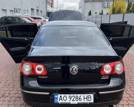 Чорний Фольксваген Пассат, об'ємом двигуна 3.2 л та пробігом 287 тис. км за 7200 $, фото 5 на Automoto.ua