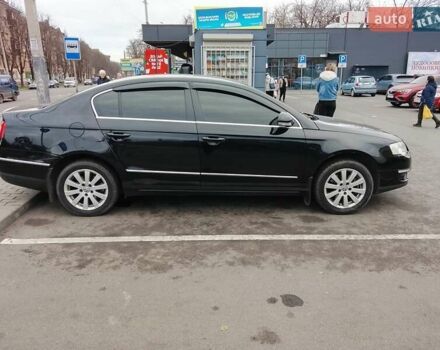 Черный Фольксваген Пассат, объемом двигателя 1.8 л и пробегом 230 тыс. км за 6400 $, фото 5 на Automoto.ua