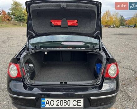 Черный Фольксваген Пассат, объемом двигателя 2 л и пробегом 307 тыс. км за 7700 $, фото 7 на Automoto.ua