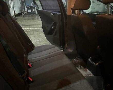 Чорний Фольксваген Пассат, об'ємом двигуна 1.8 л та пробігом 195 тис. км за 4500 $, фото 9 на Automoto.ua