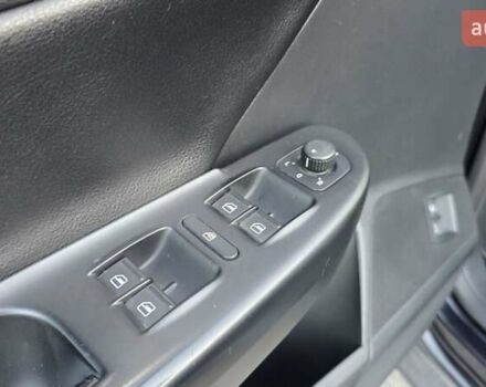 Черный Фольксваген Пассат, объемом двигателя 1.8 л и пробегом 222 тыс. км за 6700 $, фото 20 на Automoto.ua