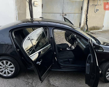 Черный Фольксваген Пассат, объемом двигателя 1.8 л и пробегом 279 тыс. км за 6200 $, фото 1 на Automoto.ua