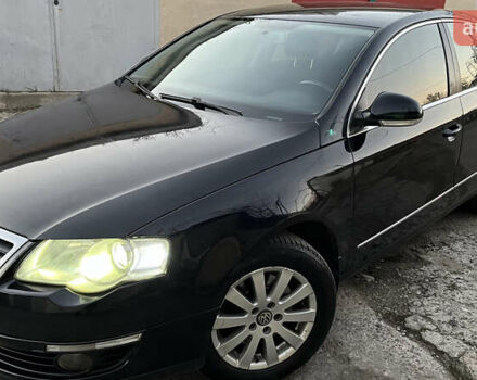 Черный Фольксваген Пассат, объемом двигателя 1.8 л и пробегом 279 тыс. км за 6200 $, фото 6 на Automoto.ua
