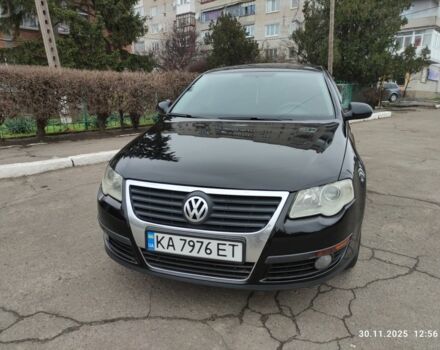 Черный Фольксваген Пассат, объемом двигателя 1.8 л и пробегом 250 тыс. км за 5900 $, фото 1 на Automoto.ua