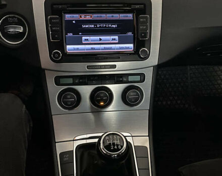 Черный Фольксваген Пассат, объемом двигателя 1.97 л и пробегом 296 тыс. км за 8500 $, фото 16 на Automoto.ua