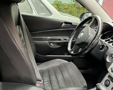 Черный Фольксваген Пассат, объемом двигателя 1.8 л и пробегом 287 тыс. км за 6500 $, фото 17 на Automoto.ua