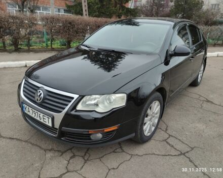 Черный Фольксваген Пассат, объемом двигателя 1.8 л и пробегом 250 тыс. км за 5900 $, фото 9 на Automoto.ua