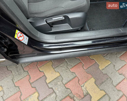 Чорний Фольксваген Пассат, об'ємом двигуна 1.8 л та пробігом 174 тис. км за 6400 $, фото 9 на Automoto.ua