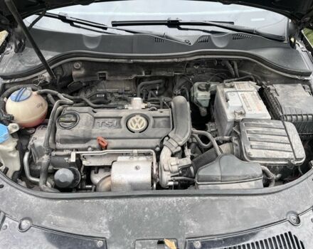 Черный Фольксваген Пассат, объемом двигателя 1.4 л и пробегом 195 тыс. км за 8000 $, фото 17 на Automoto.ua