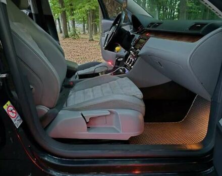 Черный Фольксваген Пассат, объемом двигателя 1.97 л и пробегом 360 тыс. км за 6800 $, фото 12 на Automoto.ua