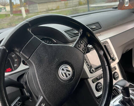 Черный Фольксваген Пассат, объемом двигателя 1.8 л и пробегом 287 тыс. км за 6500 $, фото 11 на Automoto.ua