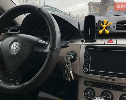 Чорний Фольксваген Пассат, об'ємом двигуна 1.8 л та пробігом 290 тис. км за 6999 $, фото 15 на Automoto.ua