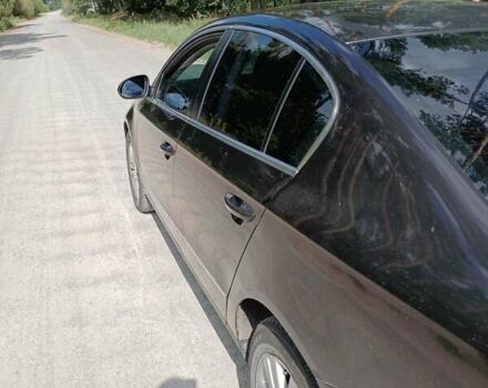 Черный Фольксваген Пассат, объемом двигателя 1.8 л и пробегом 262 тыс. км за 5200 $, фото 3 на Automoto.ua