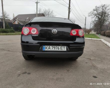 Черный Фольксваген Пассат, объемом двигателя 1.8 л и пробегом 250 тыс. км за 5900 $, фото 7 на Automoto.ua