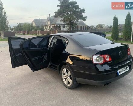 Черный Фольксваген Пассат, объемом двигателя 1.97 л и пробегом 305 тыс. км за 6700 $, фото 5 на Automoto.ua