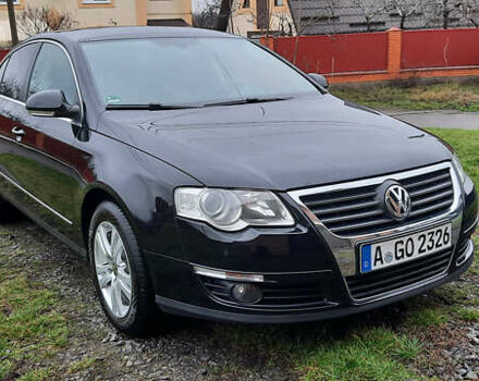 Черный Фольксваген Пассат, объемом двигателя 1.4 л и пробегом 200 тыс. км за 6900 $, фото 1 на Automoto.ua